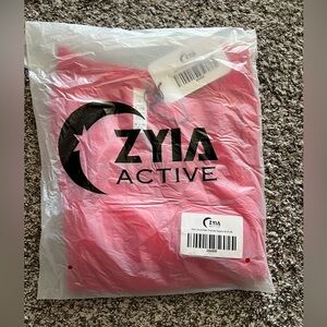 Zyia Active red cloud pjs shirt (M)
